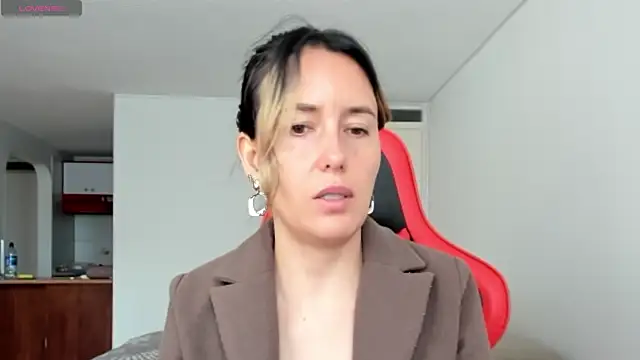 zoe jeane beker online show from July 2026 07:57:02 PM