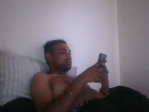 Snapshot of sar679 chatting on April 2026 04:38:02 AM sar679 online show from April 2026 04:38:02 AM