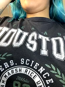 Snapshot of kaoticblue_ chatting on December 2025 10:15:01 PM kaoticblue online show from December 2025 10:15:01 PM