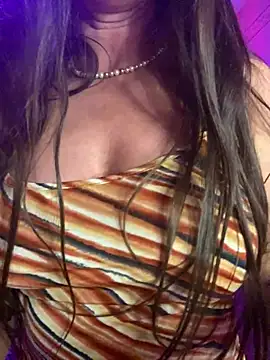 karrola online show from December 2024 10:04:02 PM