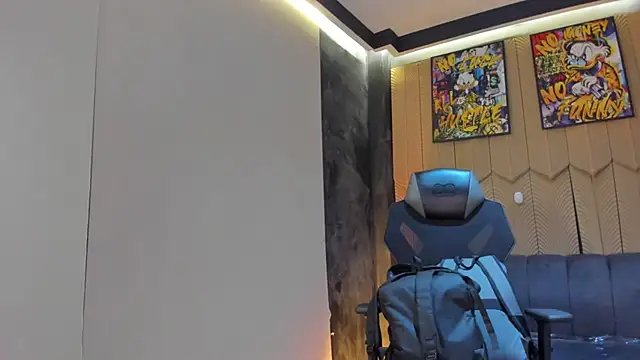 DereckCooperr online show from February 2026 10:17:01 PM