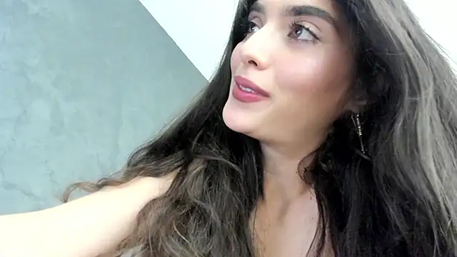 Snapshot of PortraitMarie chatting on December 2024 05:55:01 PM PortraitMarie online show from December 2024 05:55:01 PM