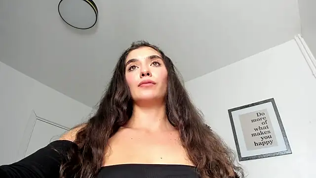 Snapshot of PortraitMarie chatting on February 2025 04:22:01 PM PortraitMarie online show from February 2025 04:22:01 PM