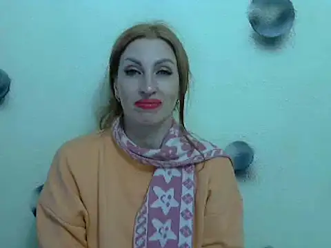 Snapshot of Jillian_Pattie chatting on December 2024 12:43:02 PM Jillian Pattie online show from December 2024 12:43:02 PM