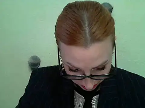Snapshot of Jillian_Pattie chatting on December 2024 12:45:01 PM Jillian Pattie online show from December 2024 12:45:01 PM