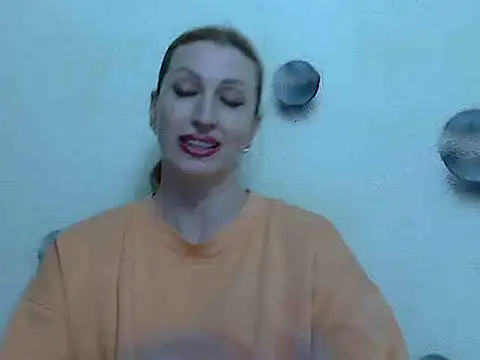 Snapshot of Jillian_Pattie chatting on January 2025 06:20:02 PM Jillian Pattie online show from January 2025 06:20:02 PM