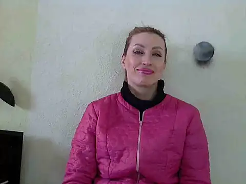 Snapshot of Jillian_Pattie chatting on February 2025 12:58:01 PM Jillian Pattie online show from February 2025 12:58:01 PM