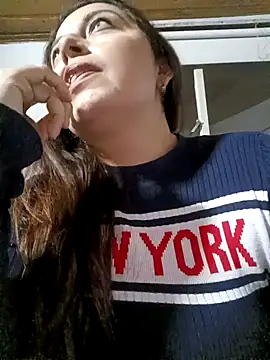 Snapshot of seherlatin chatting on February 2025 01:32:02 AM seherlatin online show from February 2025 01:32:02 AM