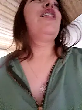 Snapshot of seherlatin chatting on February 2025 06:37:01 PM seherlatin online show from February 2025 06:37:01 PM