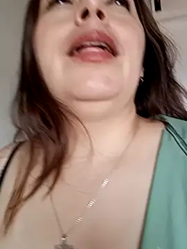 Snapshot of seherlatin chatting on February 2025 09:27:02 PM seherlatin online show from February 2025 09:27:02 PM