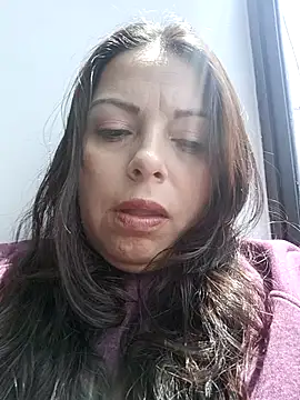 Snapshot of seherlatin chatting on February 2025 03:59:01 PM seherlatin online show from February 2025 03:59:01 PM