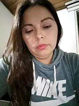 Snapshot of seherlatin chatting on March 2025 11:45:01 PM seherlatin online show from March 2025 11:45:01 PM