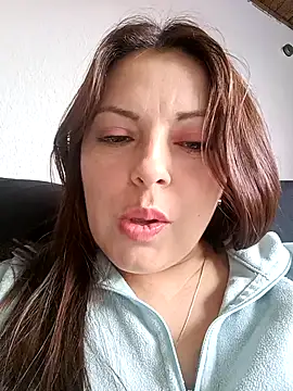 Snapshot of seherlatin chatting on October 2025 05:44:02 PM seherlatin online show from October 2025 05:44:02 PM