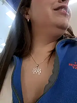 Snapshot of seherlatin chatting on November 2025 07:46:02 PM seherlatin online show from November 2025 07:46:02 PM