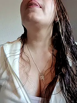 Snapshot of seherlatin chatting on July 2026 02:47:02 PM seherlatin online show from July 2026 02:47:02 PM