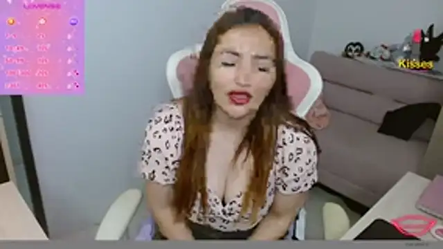 EVA GRAYS online show from February 2026 05:11:01 PM