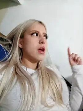 Snapshot of eva-2023 chatting on January 2025 08:54:02 PM eva-2023 online show from January 2025 08:54:02 PM