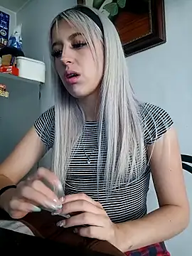 Snapshot of eva-2023 chatting on February 2025 08:31:02 PM eva-2023 online show from February 2025 08:31:02 PM