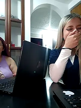 Snapshot of eva-2023 chatting on March 2025 02:54:01 AM eva-2023 online show from March 2025 02:54:01 AM