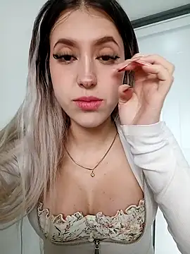 Snapshot of eva-2023 chatting on October 2025 05:10:02 PM eva-2023 online show from October 2025 05:10:02 PM