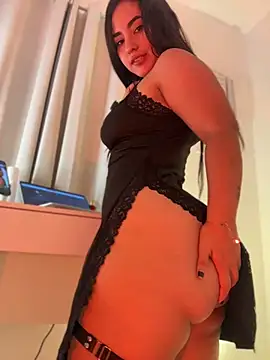 Snapshot of anniesweet02 chatting on April 2026 10:14:02 PM anniesweet02 online show from April 2026 10:14:02 PM