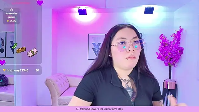 Isa reel online show from February 2026 08:05:02 PM