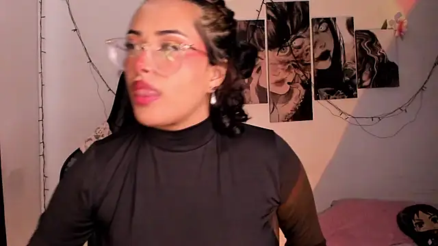 Snapshot of willow_poisson chatting on December 2025 05:08:02 PM willow poisson online show from December 2025 05:08:02 PM