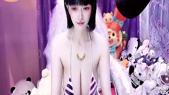 Snapshot of kumamon- chatting on April 2026 02:26:01 PM kumamon- online show from April 2026 02:26:01 PM