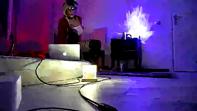 CharlotteVixxens online show from February 2025 09:22:01 PM