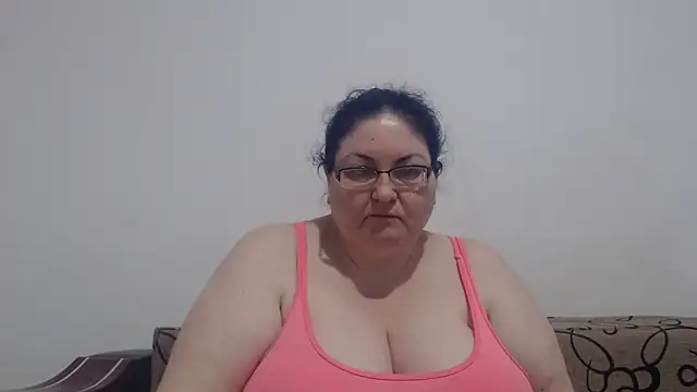 Nykyxo online show from June 2026 11:45:02 AM