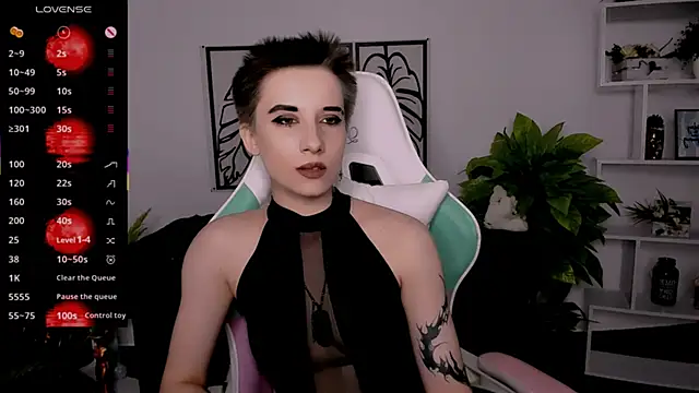 Snapshot of _Rein_ramm chatting on September 2025 05:02:02 PM  Rein ramm online show from September 2025 05:02:02 PM