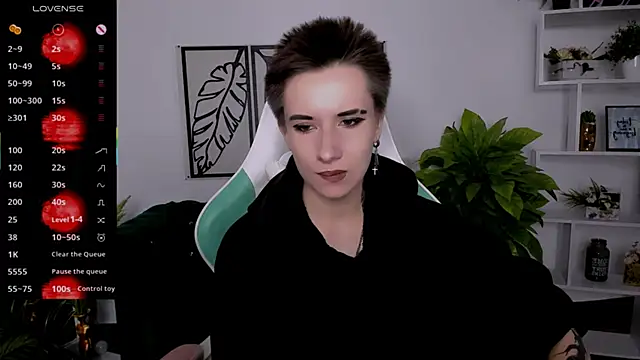 Snapshot of _Rein_ramm chatting on September 2025 05:02:02 PM  Rein ramm online show from September 2025 05:02:02 PM