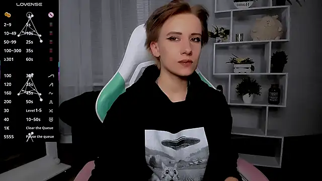 Snapshot of _Rein_ramm chatting on November 2025 07:24:01 PM Rein ramm online show from November 2025 07:24:01 PM