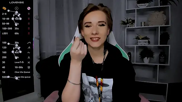 Snapshot of _Rein_ramm chatting on December 2025 06:37:02 PM Rein ramm online show from December 2025 06:37:02 PM