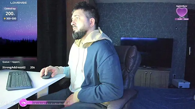 Snapshot of Eduu2322 chatting on December 2024 10:20:02 PM Eduu2322 online show from December 2024 10:20:02 PM