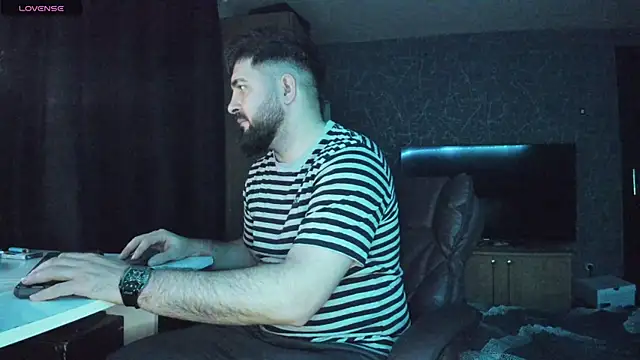 Snapshot of Eduu2322 chatting on January 2025 11:49:02 PM Eduu2322 online show from January 2025 11:49:02 PM