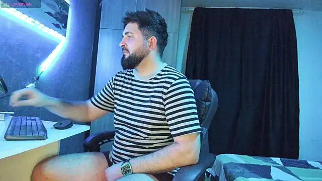 Snapshot of Eduu2322 chatting on February 2025 10:39:01 PM Eduu2322 online show from February 2025 10:39:01 PM