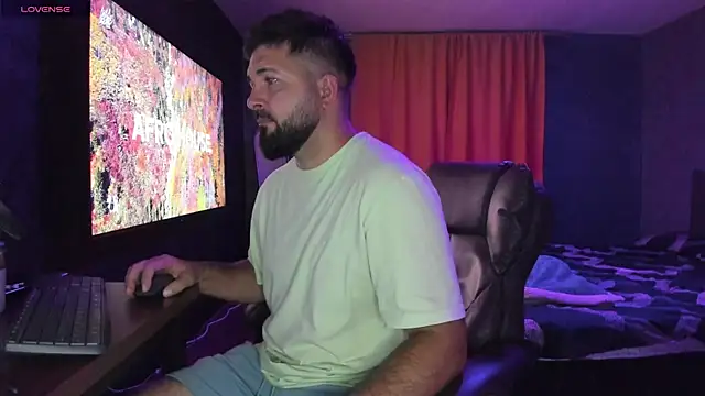 Snapshot of Eduu2322 chatting on September 2025 08:12:02 PM Eduu2322 online show from September 2025 08:12:02 PM