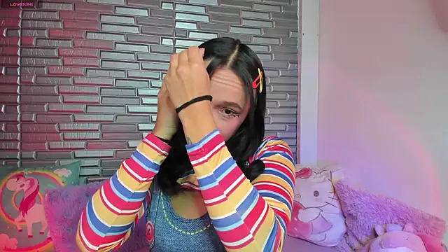 issagarcia online show from December 2024 02:05:02 PM