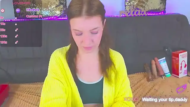 Snapshot of AlexaStoun chatting on January 2025 01:43:01 PM AlexaStoun online show from January 2025 01:43:01 PM