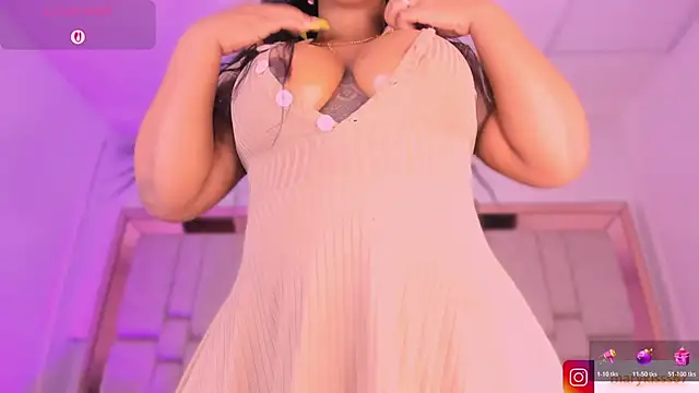 mary kisses online show from November 2025 08:30:01 PM