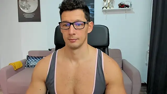 Snapshot of BrutusK08 chatting on October 2025 05:55:01 AM BrutusK08 online show from October 2025 05:55:01 AM