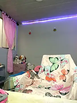 Snapshot of KATYGONZALEZ chatting on February 2025 08:31:01 PM KATYGONZALEZ online show from February 2025 08:31:01 PM