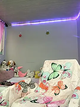 Snapshot of KATYGONZALEZ chatting on February 2025 01:51:02 PM KATYGONZALEZ online show from February 2025 01:51:02 PM