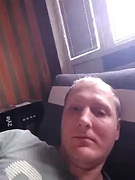 Snapshot of bayby1001 chatting on March 2025 10:00:02 AM bayby1001 online show from March 2025 10:00:02 AM