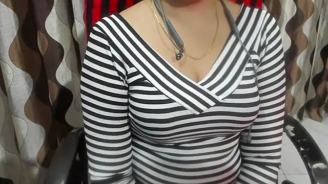Snapshot of Kaur_Jannat chatting on February 2026 06:24:02 PM Kaur Jannat online show from February 2026 06:24:02 PM