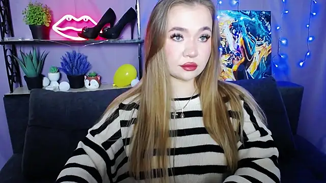 Snapshot of StacyYellig chatting on January 2025 07:57:01 PM StacyYellig online show from January 2025 07:57:01 PM