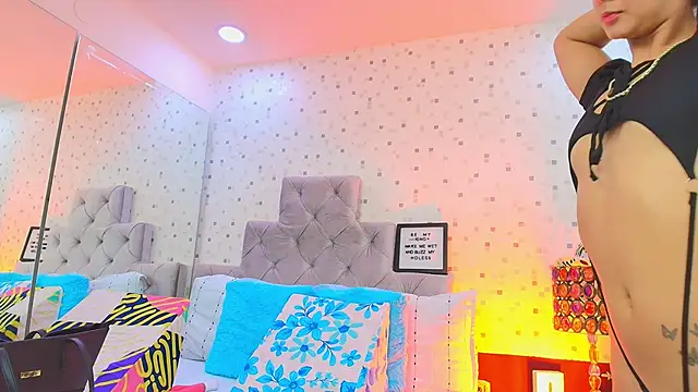 JulietaReyess online show from September 2025 11:55:02 AM