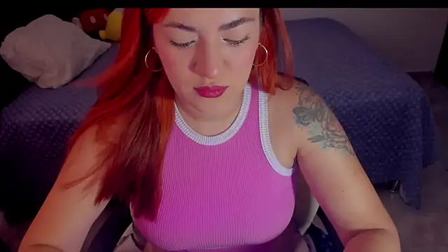 Snapshot of eva__xox chatting on April 2026 07:14:01 PM eva xox online show from April 2026 07:14:01 PM