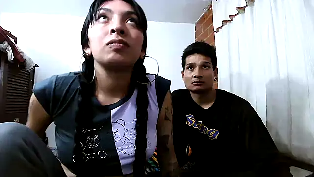 Snapshot of AngelinaPaker chatting on December 2024 06:53:01 AM AngelinaPaker online show from December 2024 06:53:01 AM